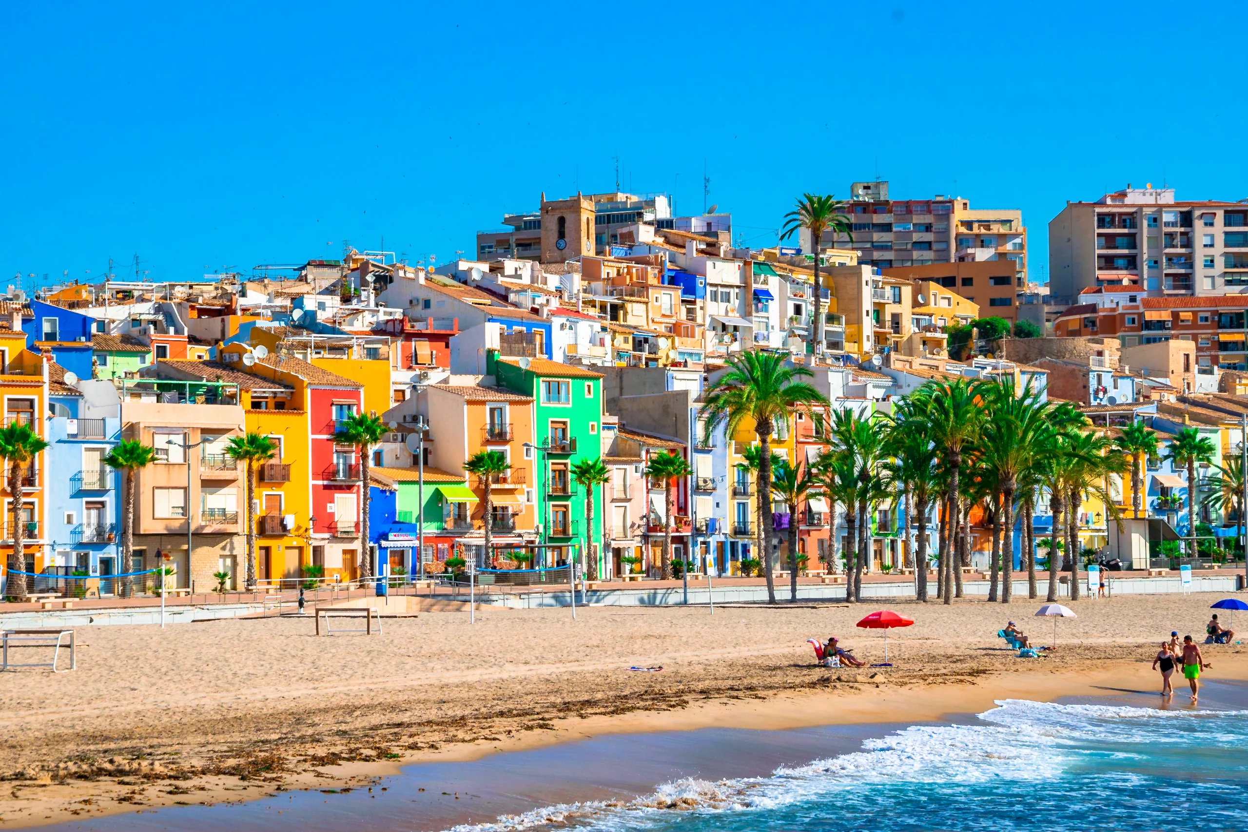 Guided tour of Villajoyosa’s colorful houses and beach